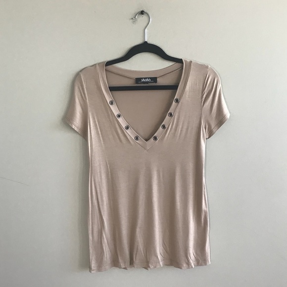 Lulus Tops - Lulus V Neck Eyelet Detail Tee Shirt